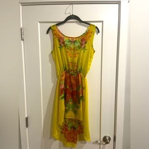 Love Brand Yellow Silk Printed Tunic. Size Small. Never Worn.